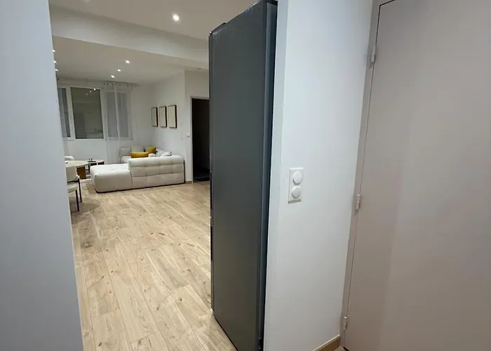 T3 Confort Centre-ville, à 10 Min Appartamento *